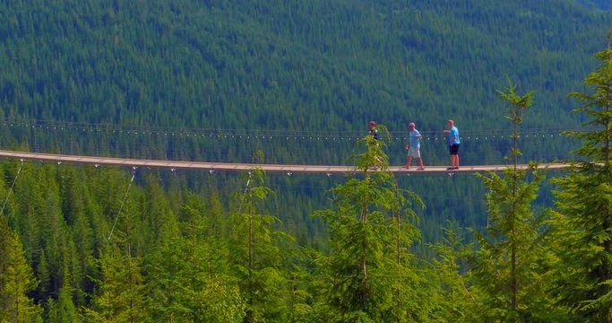4K Sky Pilot Suspension Bridge, Squamish Gondola, Sea to Sky Corridor