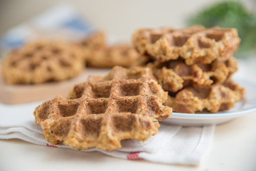 Herzhafte Waffeln