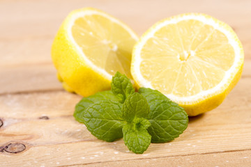 Fresh mint with lemon