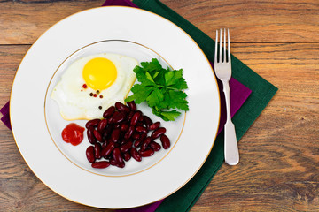 Fried Egg with Red Beans