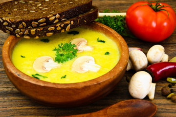 Puree Cream Soup of Zucchini with Mushrooms
