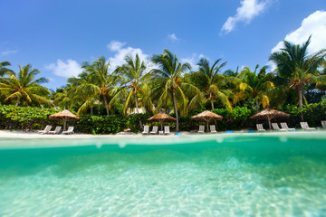 Fototapeta na wymiar Beautiful tropical beach at Caribbean