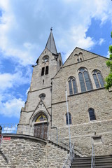 Fototapeta premium Markuskirche in Braubach am Rhein