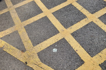 no parking yellow cross zone