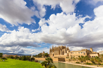 Fototapeta na wymiar The Cathedral of Santa Maria of Palma de Mallorca, La Seu, Spain