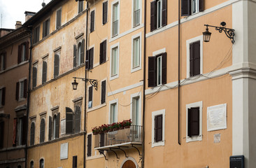 Fototapeta na wymiar Old roman houses at Piazza Rotonda in Rome, Italy