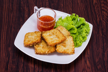 Fish fried with vegetable