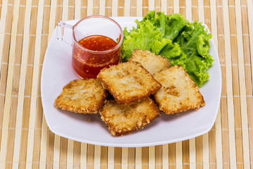 Fish fried with vegetable