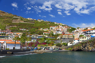 Naklejka na ściany i meble Camara de Lobos resort, Madeira island, Portugal
