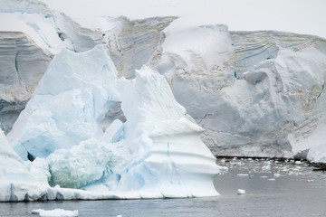 Antarctica - Coastline of Antarctica With Ice Formations - Antarctic Peninsula - Palmer Archipelago - Neumayer Channel - Global Warming