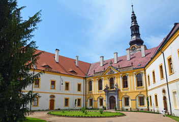 Fototapeta na wymiar Schloss Tetschen / Zámek Děčín