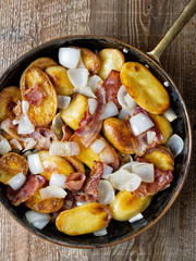 rustic german home fries bratkartoffeln