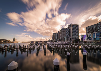 Obraz premium Evening at Docklands