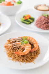Shrimp potted with vermicelli