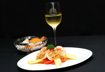 Cook Shrimp with Mango