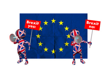 Zwei 3D Figuren in den Farben der britischen Fahne mit Megaphon und Schildern,
 auf denen Brexit yes und Brexit no geschrieben steht vor einer leicht ruinierten Europafahne.