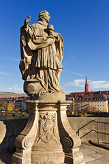 Würzburg, Brückenfigur