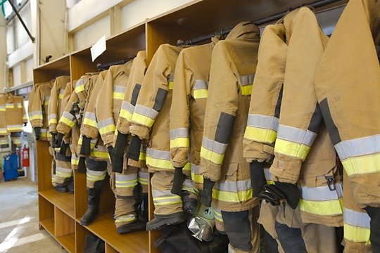 Fire fighter clothes