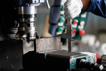 metal forming by manual milling machine