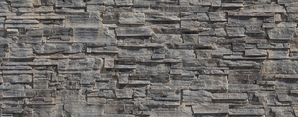 Pattern wall from decorative stones