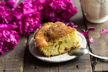 piece of cake on a saucer