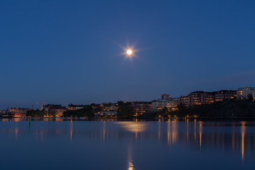 Obraz premium Just a ordinary but very nice calm evening at the little island of Lilla Essingen in Stockholm