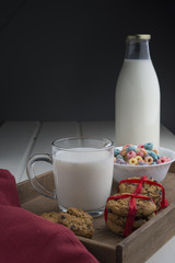Cookis and milk fot the special day