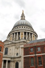 Fototapeta na wymiar st.-pauls-kathedrale in london