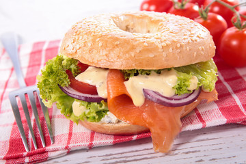 bagel with smoked salmon and vegetable