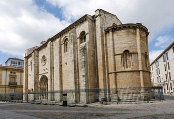 Fototapeta premium Church of Santa Maria Magdalena in Zamora, Spain