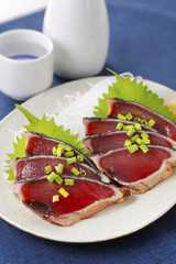 鰹のたたき　lightly roasted bonito