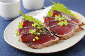 鰹のたたき　lightly roasted bonito