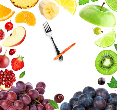 Food clock with fruits