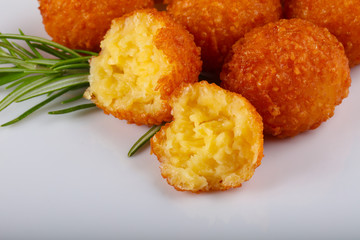 Cheese balls