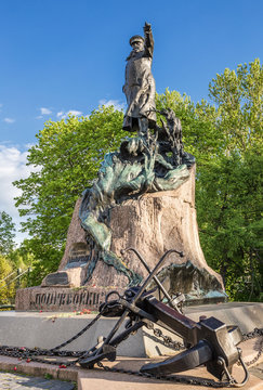 Monument To Russian Vice-admiral Stepan Makarov In Kronstadt, Russia