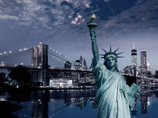 Liberty Statue and Brooklyn bridge New York