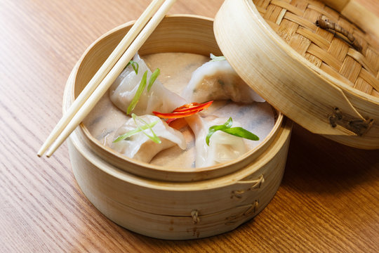 Dim sums with shrimps in asian restaurant