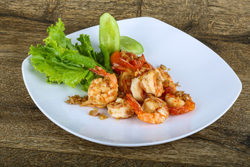 Grilled shrimps with garlic