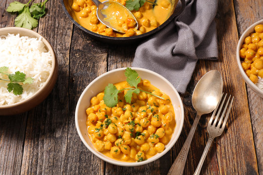 chickpea with cream and curry