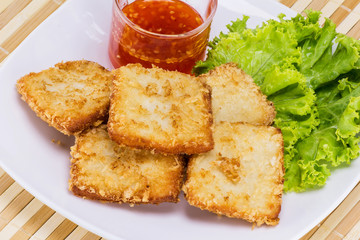 Fish fried with vegetable
