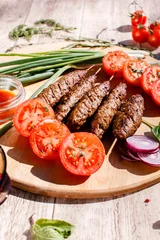 Gardinen grilled kebabs with vegetables © Maksim Shebeko