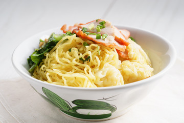 Egg noodles with red roast pork