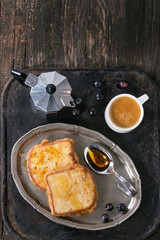 Toasts with espresso