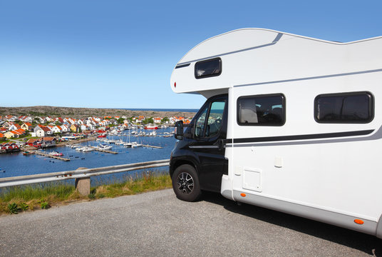 Travelling with a motor home