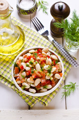 Salad with beans