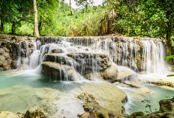 Fototapeta na wymiar turquoise pool at kuang si waterfall,Laos