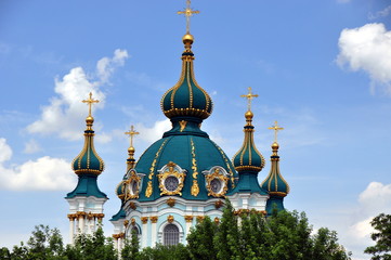 Kiew - Smaragdgrüne, elegante St.-Andreas-Kirche