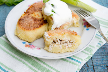 Potato zrazas with meat
