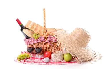 Papier Peint photo Pique-nique picnic basket with fruit and wine