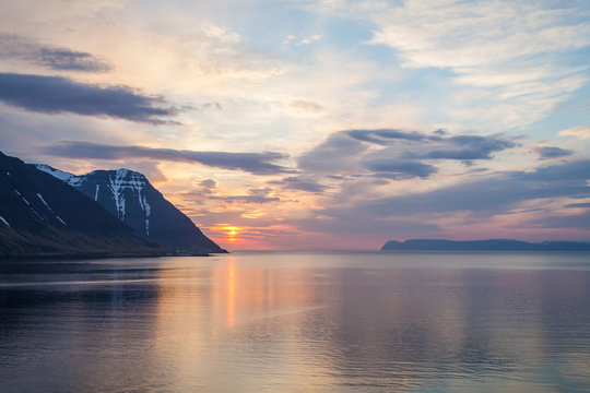 abends am Fjord